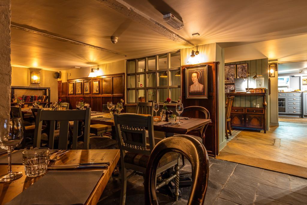 Carshalton Greyhound Hotel מראה חיצוני תמונה